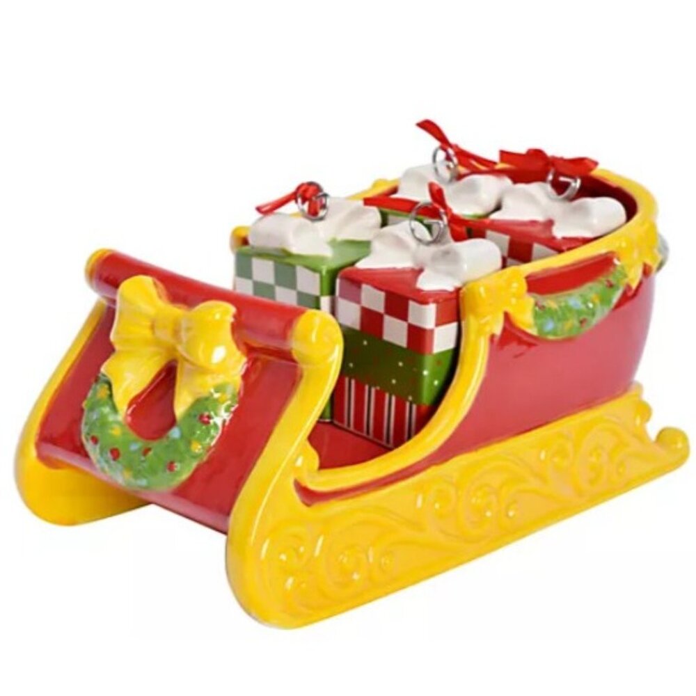 Temptations By Tara Holiday Centerpiece Sleigh w/4 Xmas Gift Place Card Holders